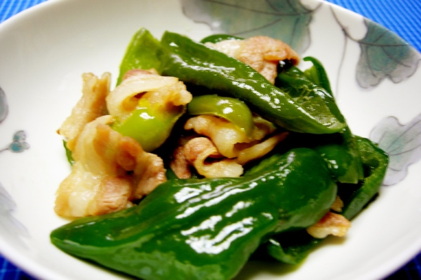 豚肉とピーマンの煮付け